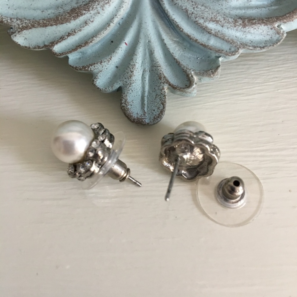 Earrings - Picture 2 of 2